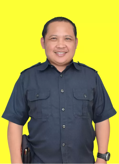 ROUNNY DEVIS UPENG, S. Kom